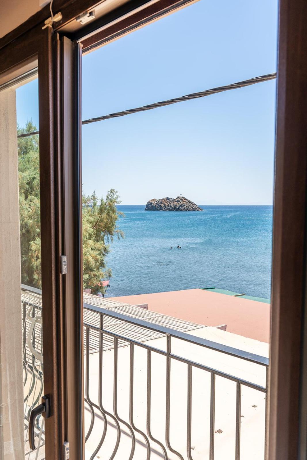 Sappho Hotel Skala Eresou Exterior photo