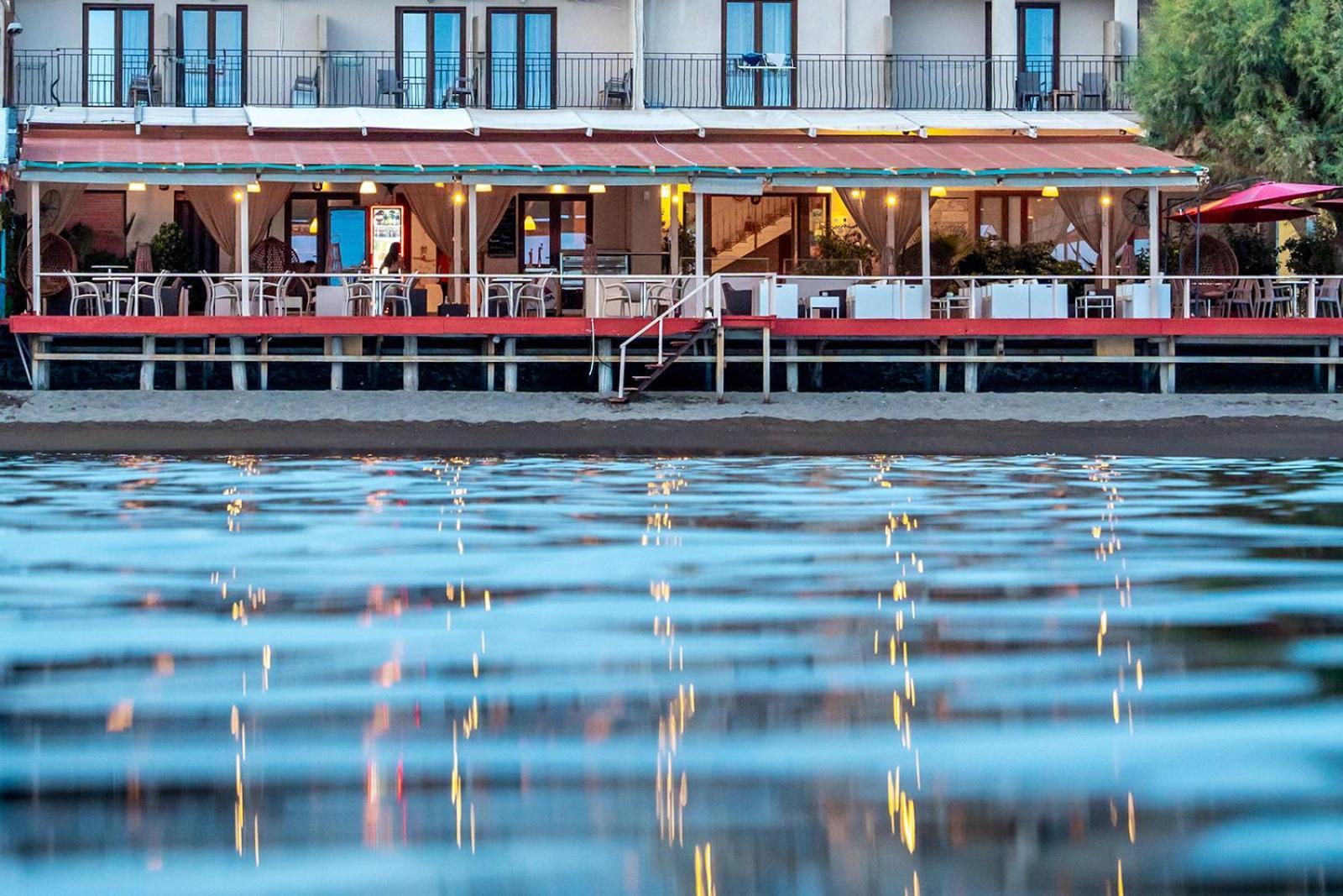 Sappho Hotel Skala Eresou Exterior photo